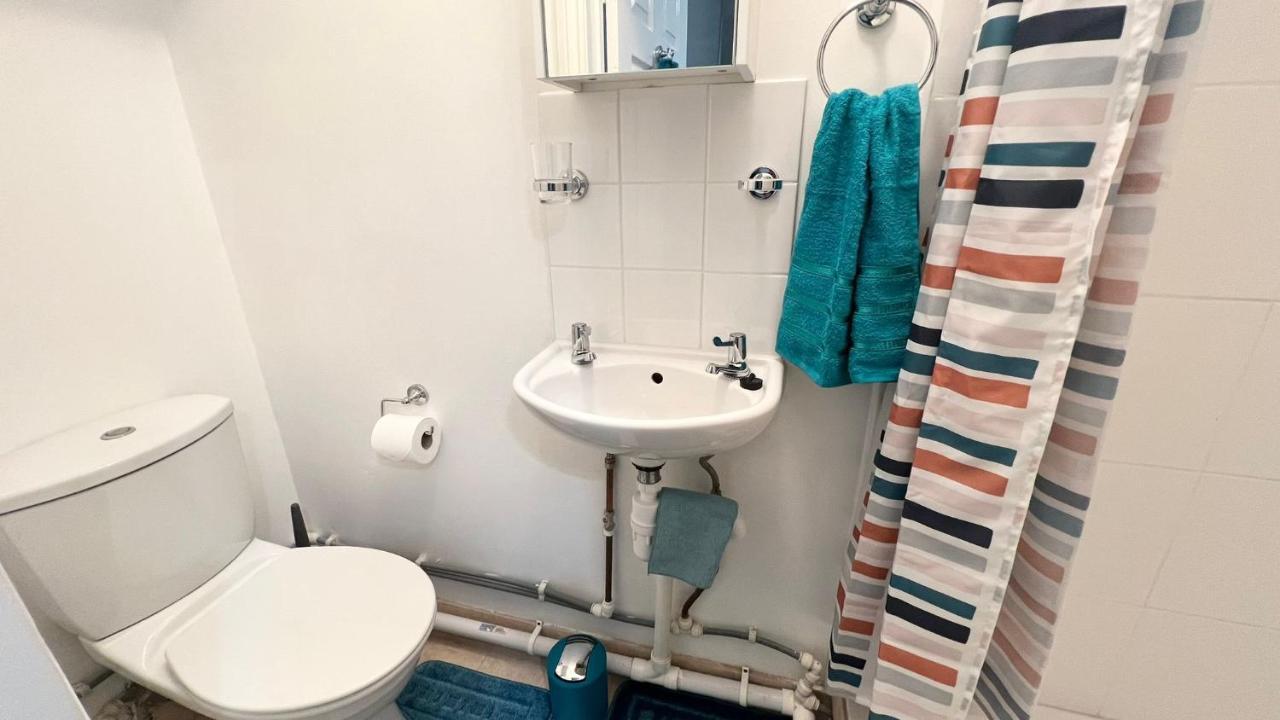 דירות פלמסטד Cosy Private Studio In London מראה חיצוני תמונה